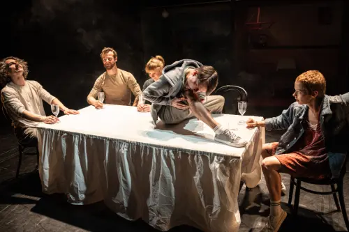 Narodni sbirka zlozvyku uvodní foto